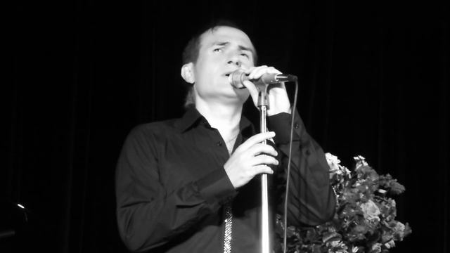 Дмитрий Ряхин "В синем и далёком океане" (А.Вертинский) смотреть онлайн