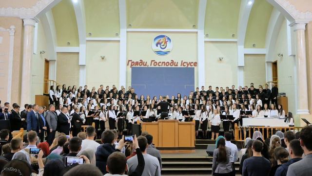 Ти простягаєш небо, як тканину! Молодіжний хор студенської спілки м.Рівне смотреть онлайн