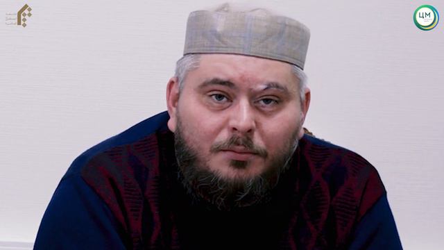Круглый стол "Место намаза в исламских мазхабах" смотреть онлайн