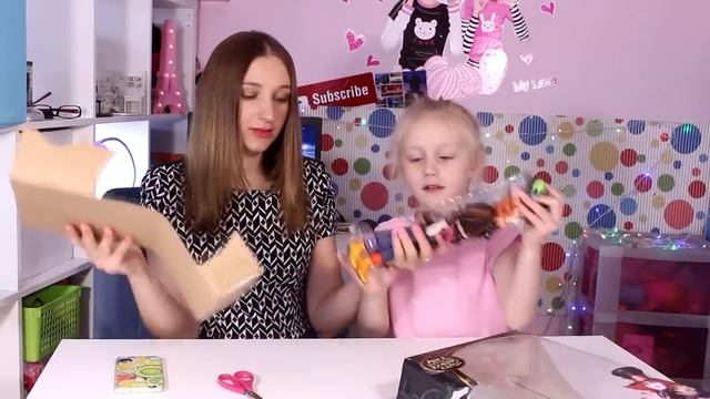 КУКЛА БЕЗУМНЫЙ ШЛЯПНИК "АЛИСА В ЗАЗЕРКАЛЬЕ" Попали в Страну Чудес Обзор и распаковка смотреть онлайн