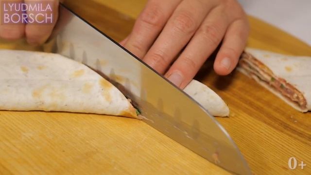 СОСЕДКА не УШЛА домой пока не выпросила РЕЦЕПТ! ШУСТРЫЕ жареные пирожки за считаные минуты!!! смотреть онлайн
