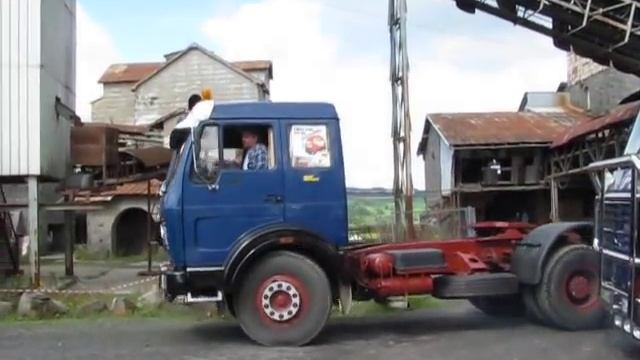 Enspel 2010-Mercedes Benz NG 1632 parkt ein смотреть онлайн