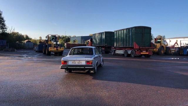 Köp Veteranbil Volvo 242 GT på Klaravik смотреть онлайн