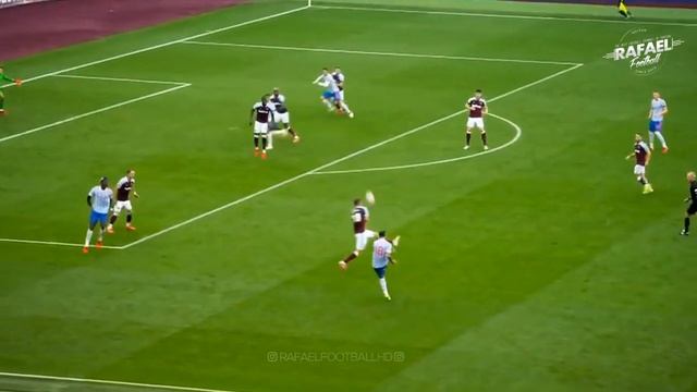 Cristiano Ronaldo 2021/2022 - The Savior - Skills & Goals HD