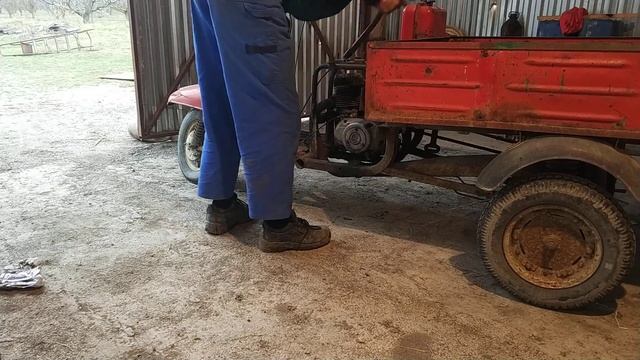 Как должен заводится Муравей смотреть онлайн