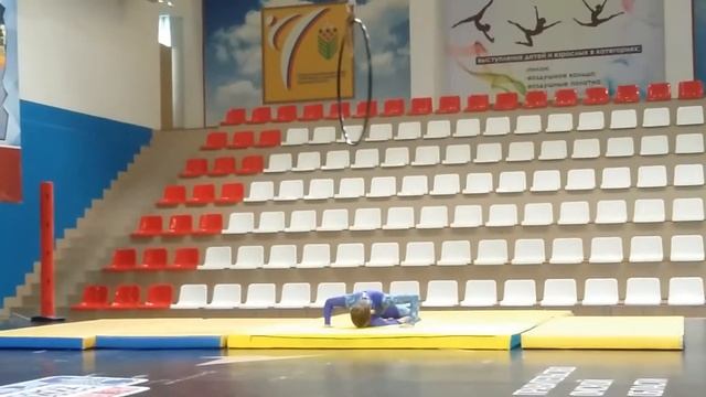 Ли Анастасия (Кемерово) - Всероссийский турнир по воздушной акробатике в г. Омск 2017 смотреть онлайн