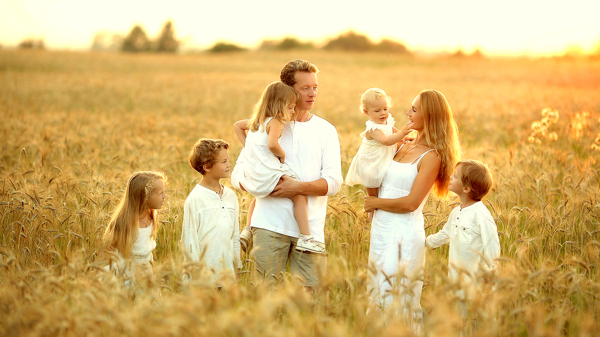 "Семейные традиции". Вернуться к своим Божественным истокам.