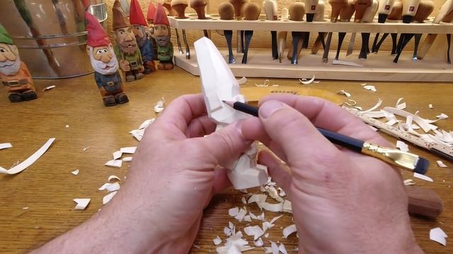 How to Carve a Simple 6" Gnome -One Knife -Full Tutorial смотреть онлайн