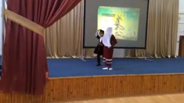 Армянский танец 3д класс 30 школа 01.05.2015г. смотреть онлайн