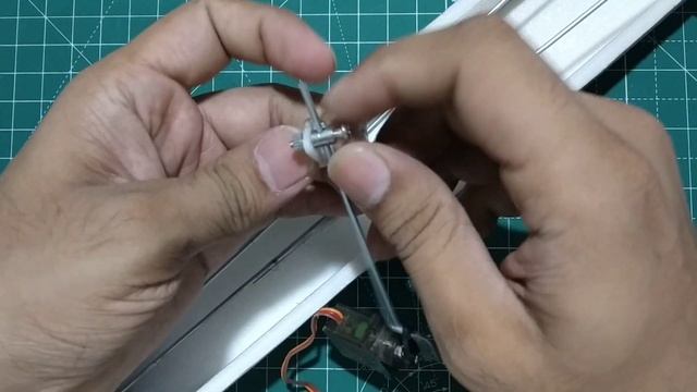 RC प्लेन के बारे में पूरी जानकारी l RC Plane Construction Tips and Tricks and How to Make RC plane смотреть онлайн