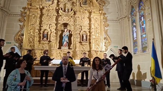 IN PARESCEVE-Pange lingua смотреть онлайн