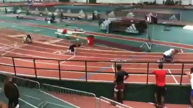 IU 200 смотреть онлайн