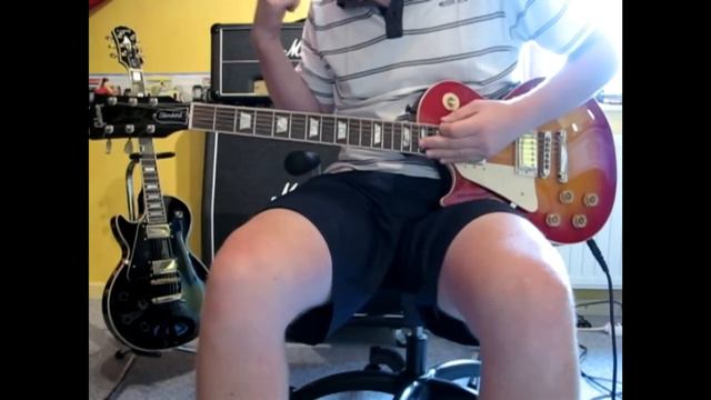 Gibson LP Std vs Epiphone LP Custom (Mic'd up demo) смотреть онлайн
