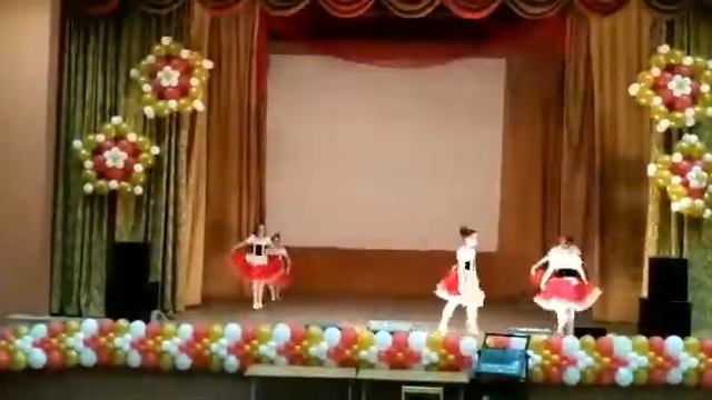 Ансамбль "Ручеёк", младшая группа, г. Солнечногорск-2 Полька смотреть онлайн