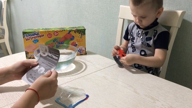 ЧТОООООО???РАСТУЩИЕ ЖИВОТНЫЕ В ВОДЕ??ИГРА ДВУХ ГОЛОДНЫХ БЕГЕМОТИКОВ!!!!!!!!!!