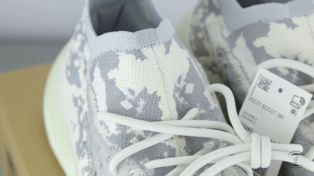 adidas Yeezy Boost 380 Alien Review, Sizing, Unboxing, and On Feet смотреть онлайн