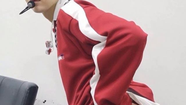 {Твой парень Мин Юнги} 5 часть ( девушка Юнги)