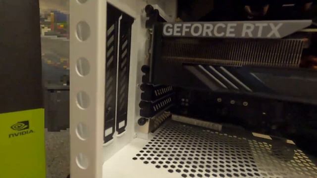 Grafikkarte Einbau Gigabyte GeForce RTX 4070 смотреть онлайн