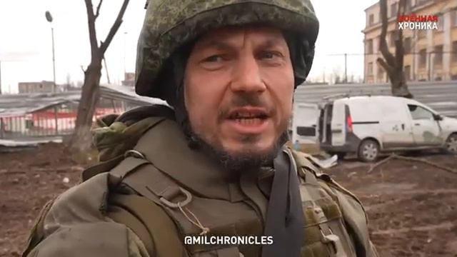 «Бандеровское отродье бюст своего лидера не стало забирать»: стрингер Андрей Филатов @FilatovCorr смотреть онлайн
