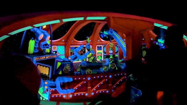 Buzz Lightyear Space Ranger Spin 4K POV Magic Kingdom (2021) смотреть онлайн
