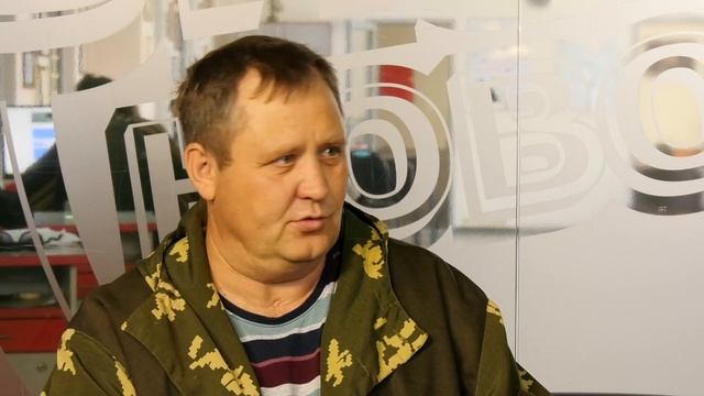 В Орске компьютерный мастер «Сергей» взял 26000 рублей за устранение элементарных неполадок 3 смотреть онлайн