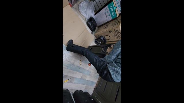 VIPE NITRO X 7 В РАЗОБРАННОМ ВИДЕ ЗАМЕНА АКБ ВЫРАВНИВАНИЕ ТРЕЩИНЫ ‼️ВНУТРИ КОРПУС МДФ 10мм смотреть онлайн