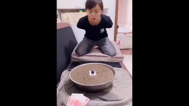 Китайский короткий прикол.ЧУДИКИ ИЗ ТИК ТОК.Смешное видео из Китая. смотреть онлайн