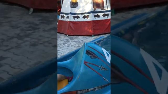 Полина на лодочке=ч. 2 смотреть онлайн