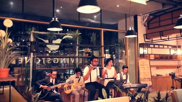 WEDDING BAND BALI Kings of Convenience - Know How (VAGABOND Cover) смотреть онлайн