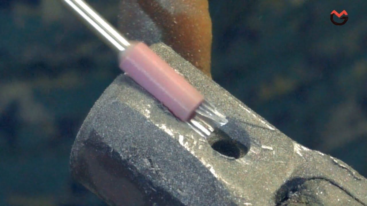 Молоток с магнитным держателем гвоздей, первое впечатление смотреть онлайн