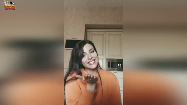 Самая красивая актриса дубляжа / Даша Блохина / Cъёмочный макияж смотреть онлайн