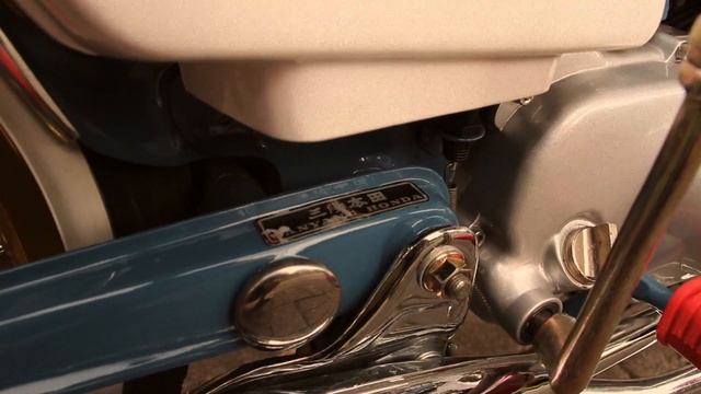 Guts Cub Team - Super Cub 90 смотреть онлайн