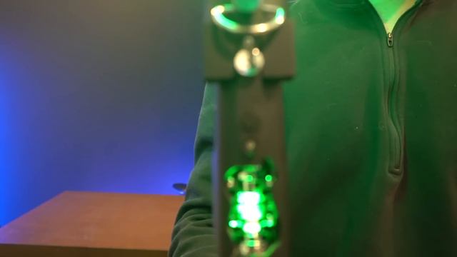 My New REALISTIC NEOPIXEL SABER - DARK APPRENTICE - THEORY SABERS смотреть онлайн