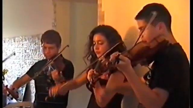 Jewish Melodies смотреть онлайн