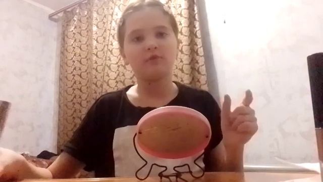 делаю себе макияж и причёску, получилось офигенно