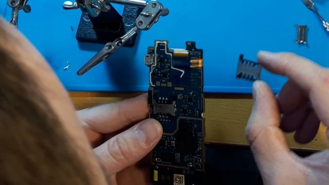 Замена сим лотков на двухсимочном телефоне Texet TM-302 смотреть онлайн