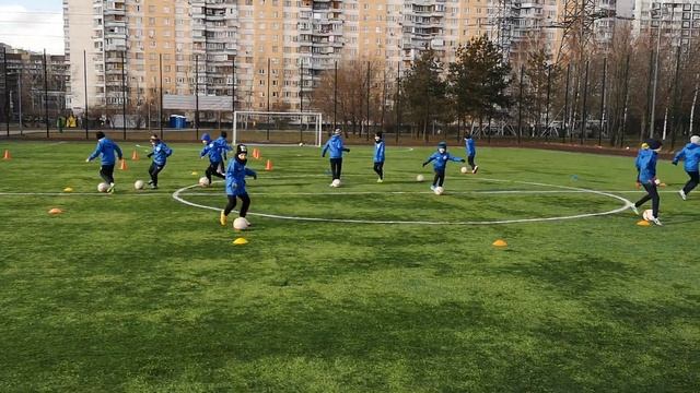 Подвижная игра. Разминка для детей смотреть онлайн