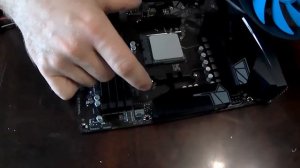 Установка процессорного кулера Deep cool Gamma archer. Как правильно наносить термопасту?