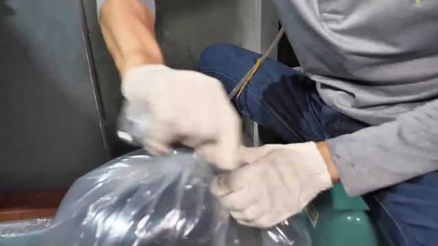 장어 양식장이 궁금해?! 출하량만 35톤 ! 선별부터 출하까지 | The whole Process of an Amazing Eel farm | Korean food смотреть онлайн