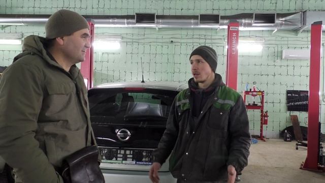 Дизельный обогреватель в NissanLeaf.