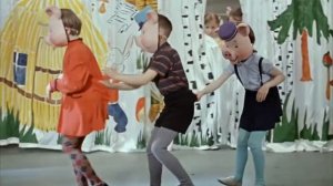 Полный эпизод в детском саду (из к/ф "Джентльмены удачи")