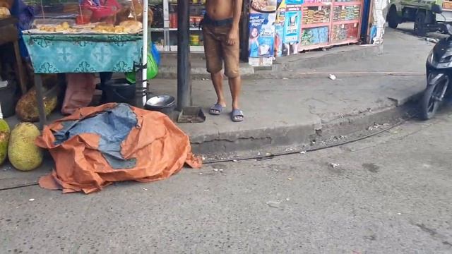 ФИЛИППИНЫ. ДАВАО. БАНКЕРАХАН ИЛИ СКОЛЬКО СТОЯТ ПРОДУКТЫ ДЛЯ МЕСТНЫХ. смотреть онлайн