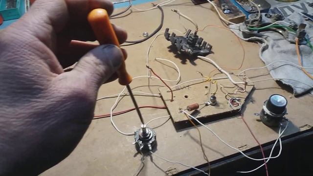 необичный паяльник на 12 в. 4 . смотреть онлайн