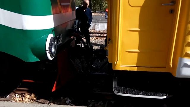 Прокатились по Детской железной дороге в Донецке, которой 50 лет в 2022г смотреть онлайн