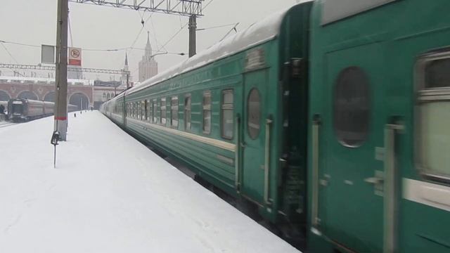 Отправление ЭП2К-368 с поездом№330Ч Москва-Душанбе с Казанского вокзала Москвы 26.12.2018 смотреть онлайн