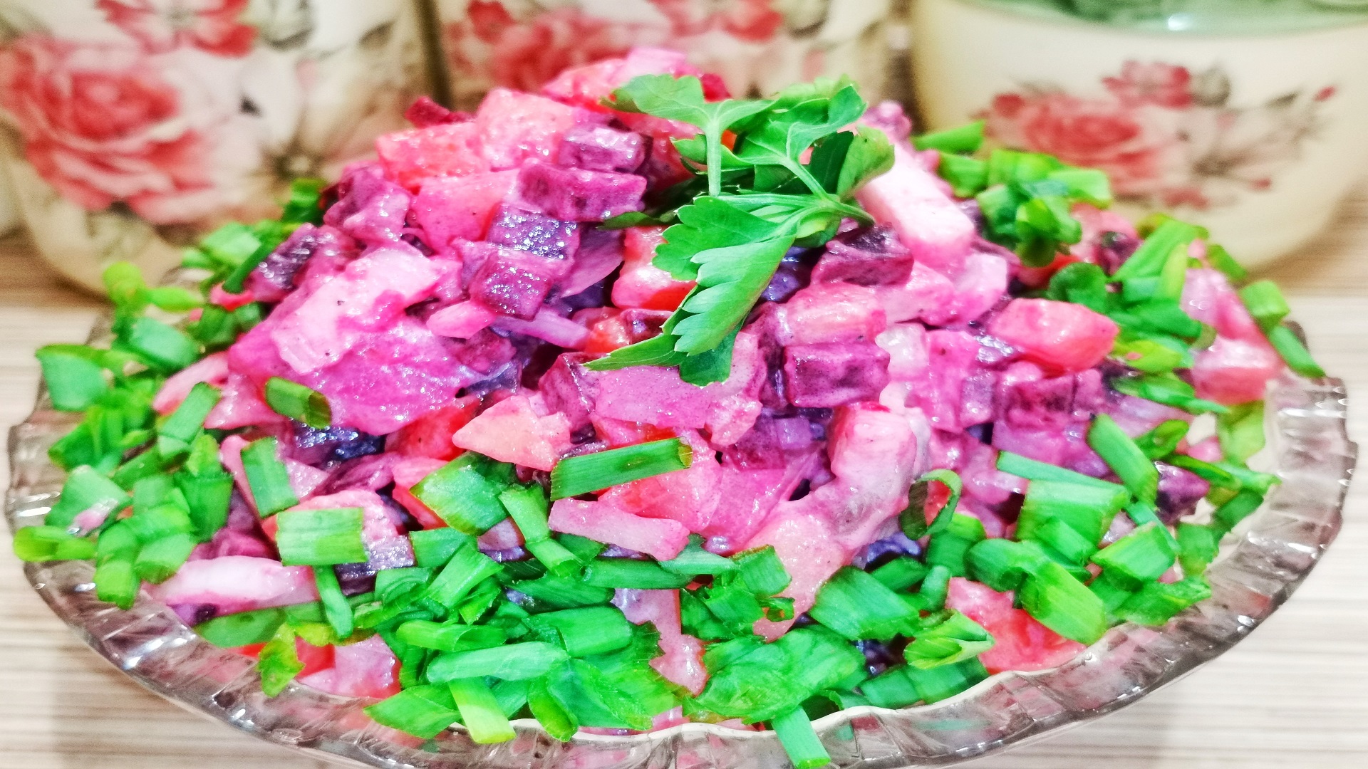 Финский САЛАТ С СЕЛЕДКОЙ И СВЕКЛОЙ РОСОЛИ. Альтернатива винегрету и селедке под шубой одновременно смотреть онлайн