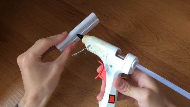 Как сделать бумажный наручный пистолет, с бумажными пулями | Часы с бумажным пистолетом | смотреть онлайн