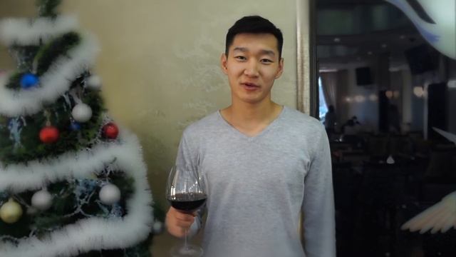 Новогоднее поздравление от коллектива ресторана "Белый Журавль" смотреть онлайн