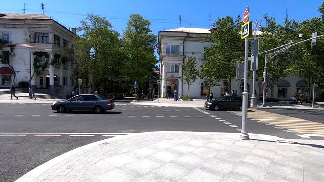 Большая Морская Севастополь, последний день Весны 2020. Большая Морская и набережная в Севастополе.