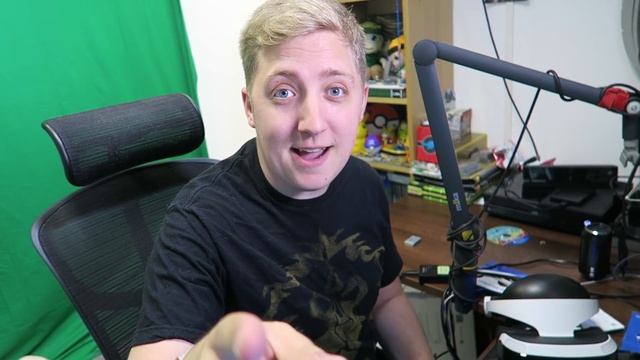 Playstation VR Unboxing, Setup + Headmaster Demo! смотреть онлайн